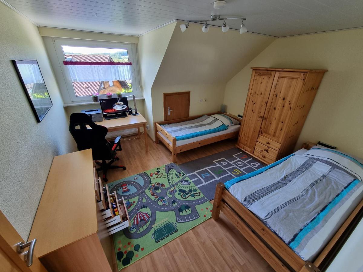 Ferienwohnung Lindlar-Linde Esterno foto