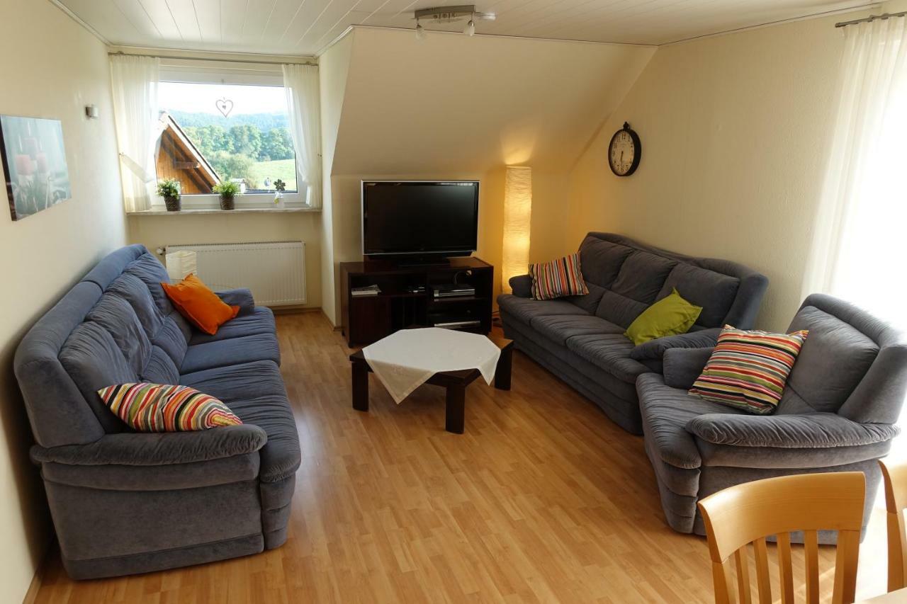 Ferienwohnung Lindlar-Linde Esterno foto